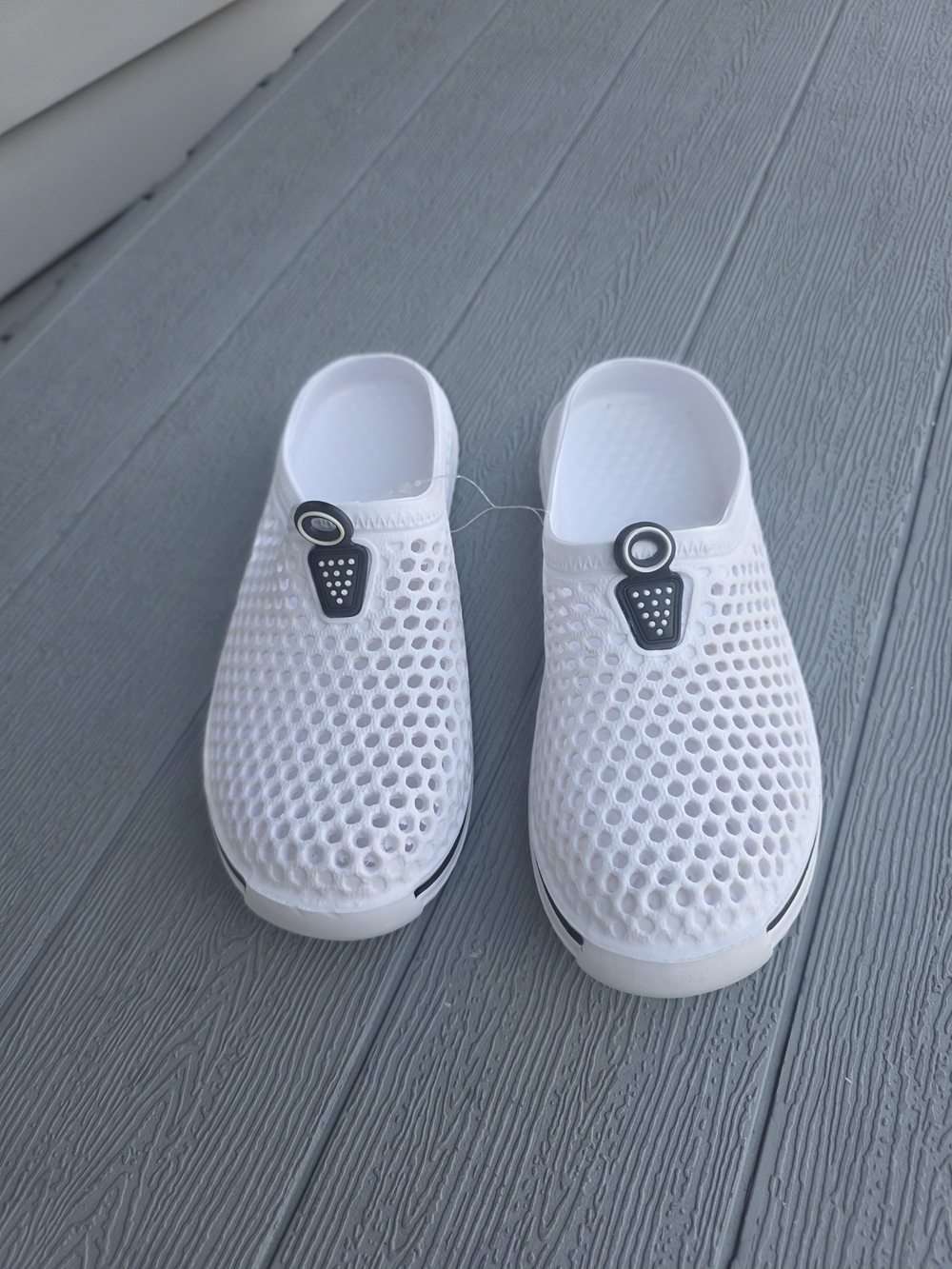 Womans White Breathable Slip-On Mesh Clogs